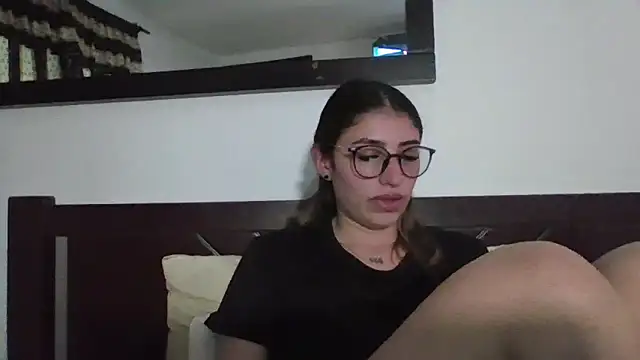 AliceTeenager___ webcam