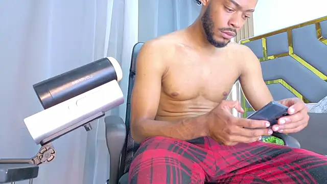 Oliver_bigblack_cock webcam