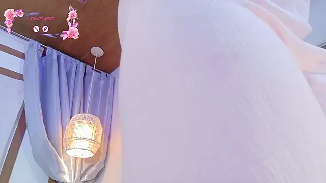 RenataLeclair webcam