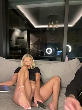 porno chat room SexOnMyLvL