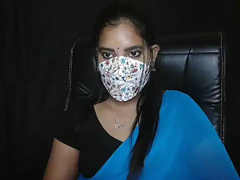 Rashmi-Sexy webcam