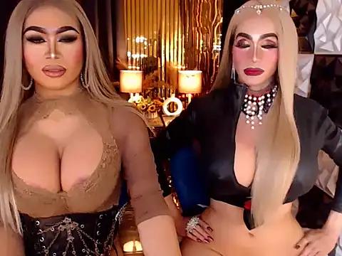 MonstrousCockDiva webcam