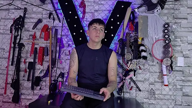 Arion_and_Velvet_bdsm webcam