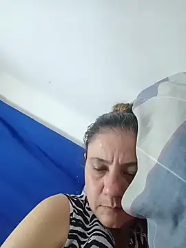 sasi_luna webcam
