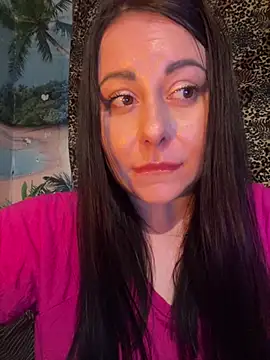 DaisyStreet live sex cam
