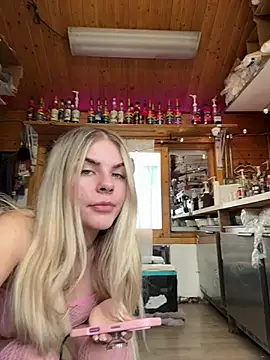 delicioussdixie (Ask my age) - Let’s have sneaky fun!!💕🤍