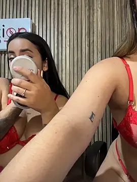 Antonella_Julieta webcam