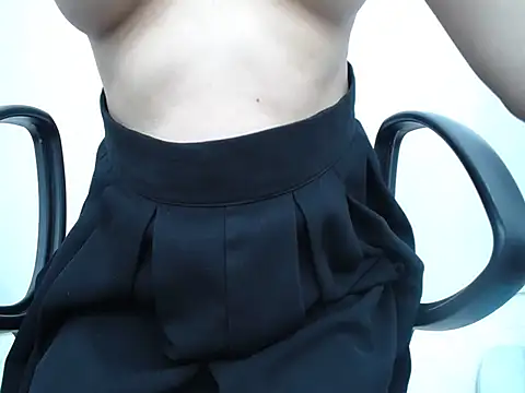 _Lady- webcam