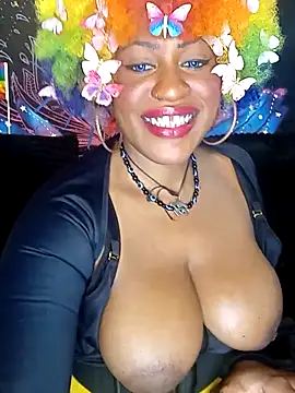 AmazonianMistress webcam