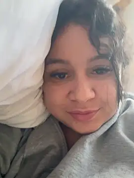 Pretty_Isadora webcam