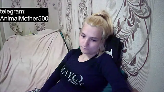 AlissaClark webcam