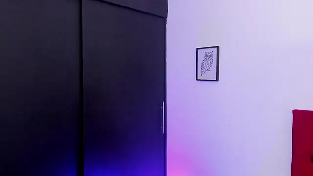 Katty_West webcam