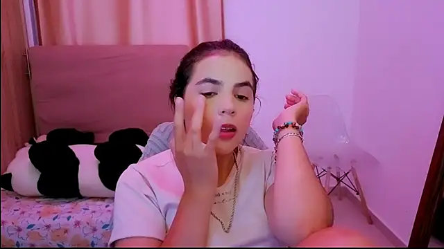 _elenna webcam