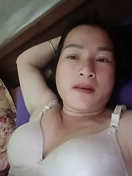 Yuzi-i live sex cam