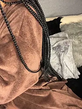 Hot_Mess18 webcam