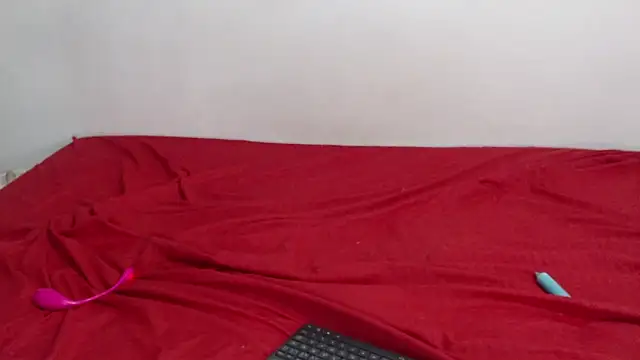 Nikki__uwu webcam