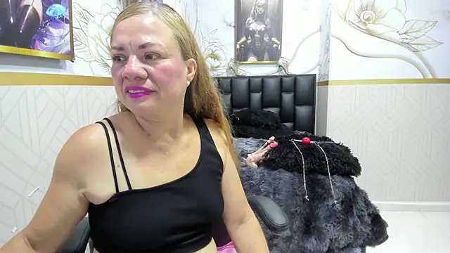 alicee__mature webcam