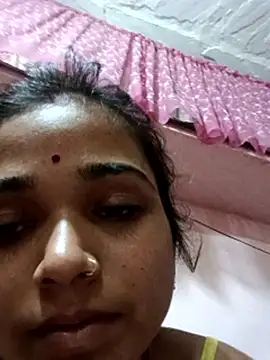 Deepjakolirr webcam