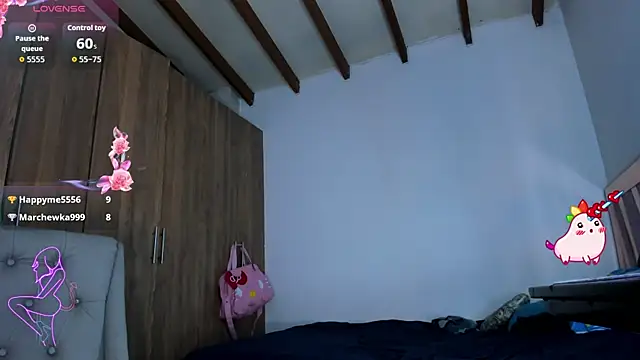 SkyeGabbyRose webcam
