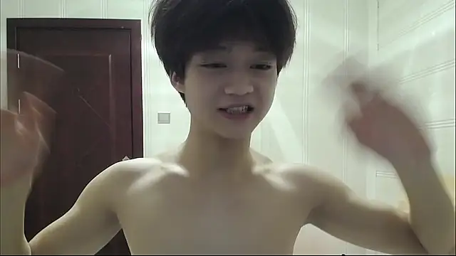 XJ-XIAOXIAO live sex cam
