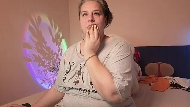 Bbw_Goddes webcam