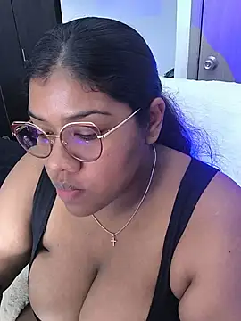 paola091 webcam