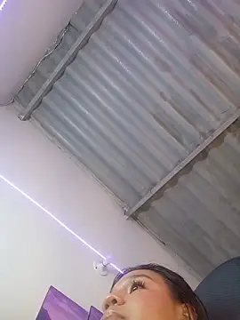zoeparcker - ZoeParcker's free webcam - UK Sex Cams