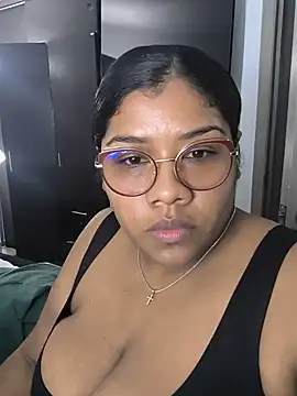 paola091 webcam