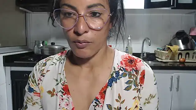 kateleyagrey webcam
