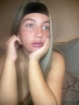 little_lola_x webcam