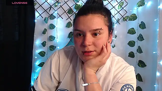 Nika_1_ webcam
