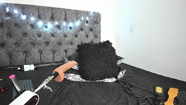 sweet__wild webcam