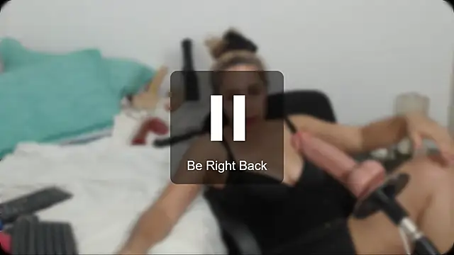 perlahotboobs webcam
