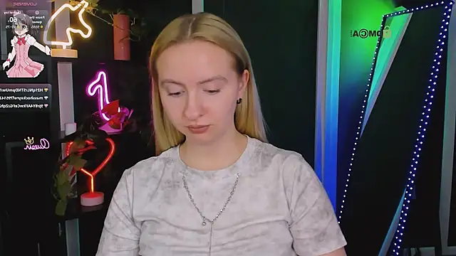 mila_glow1 webcam