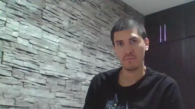 Sexylatin64 webcam