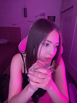 PrettyAmber webcam