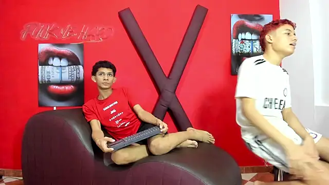AVENGER_BOYS2026 webcam