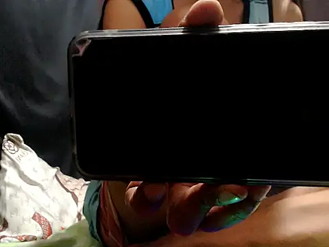 AwesomeMistress_Bigcock webcam