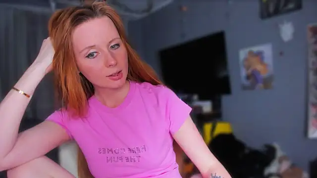 KlementinaBbG live sex cam
