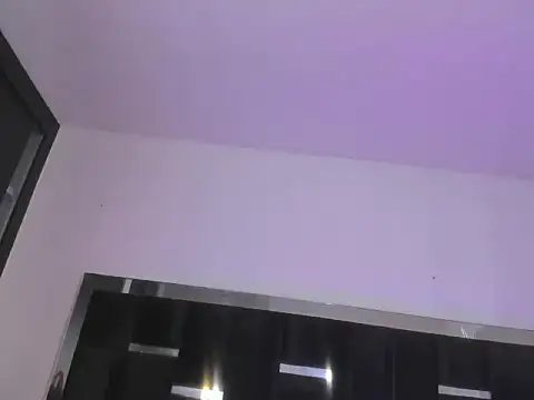DANITENDER555 webcam