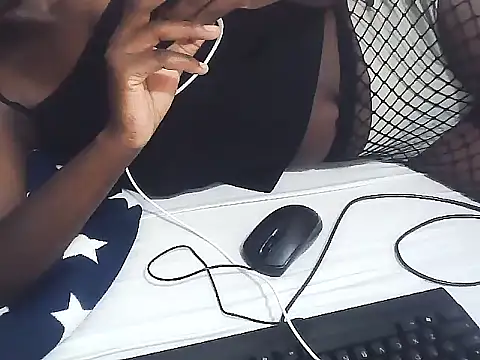 MsdaizyXx webcam