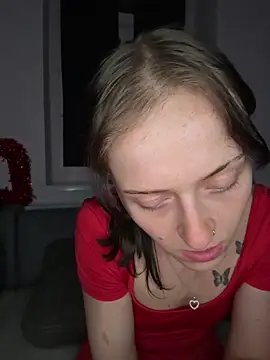 Queenadri webcam