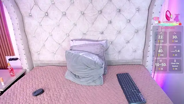 Elizabeth_Evans1 webcam