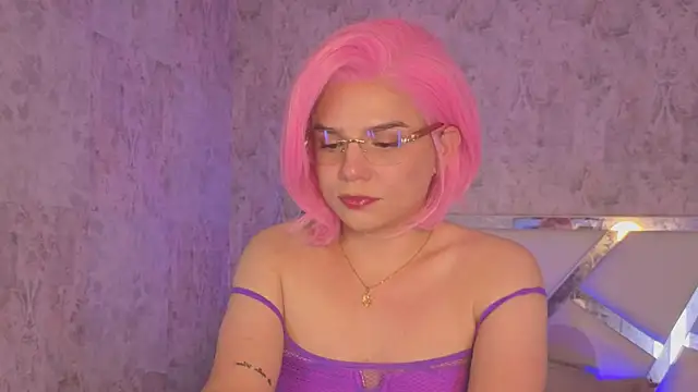april_summer_ webcam