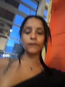 J_loren webcam