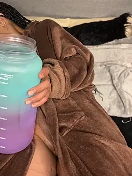 Hot_Mess18 webcam