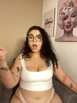AlmaraRouge webcam