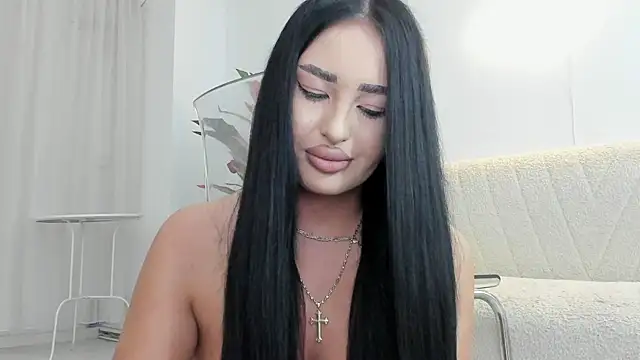 EmeraldKatt webcam