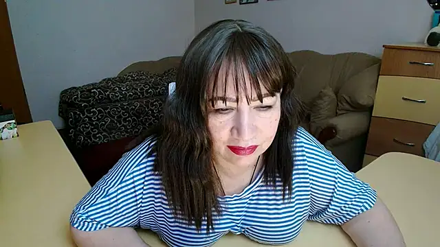 Lucretia_Goldi_ webcam