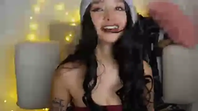 ari_kat webcam